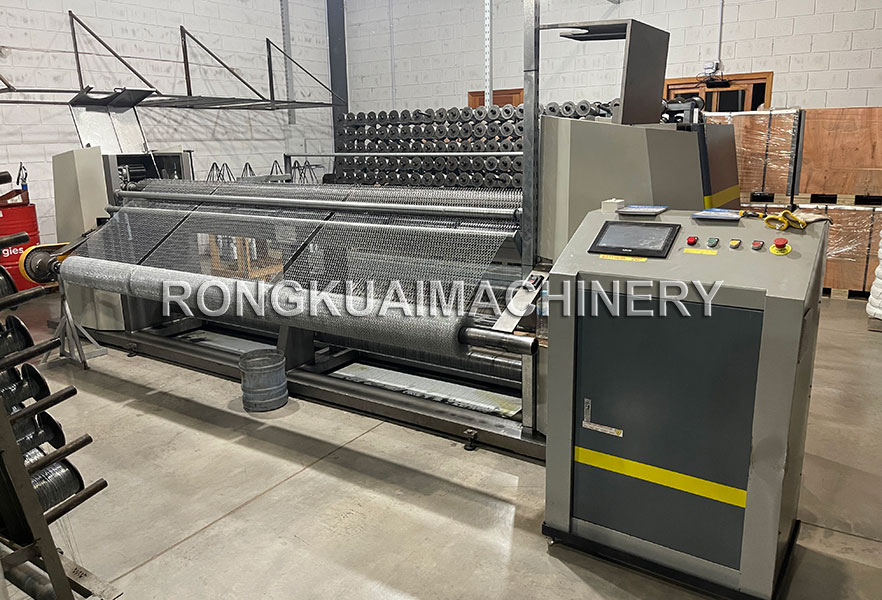 Hexagonal Wire Mesh Machine Brazil | High efficiency: 220 meters/h- RKM ...