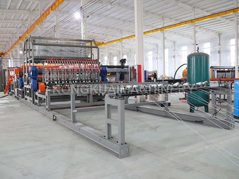 Machine à souder le treillis d'armature automatique 3-8 mm, usage intensif Machine de soudage automatique de treillis d'armature robuste pour projets de construction, 3-8 mm, haute stabilité